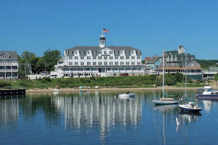 The National Hotel