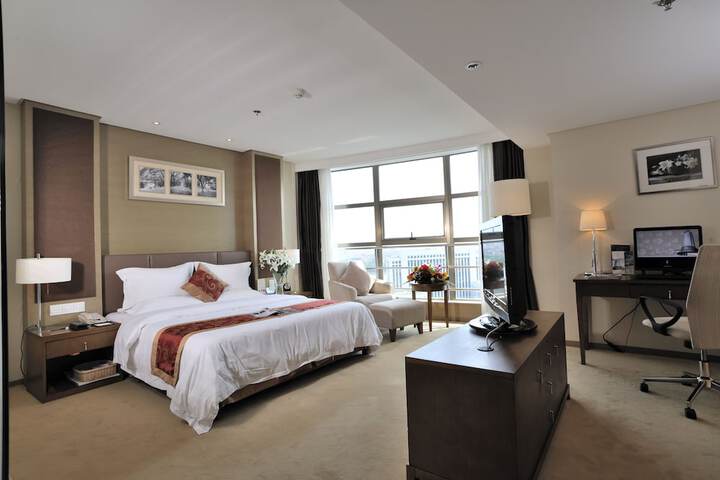 Room 7 of 20