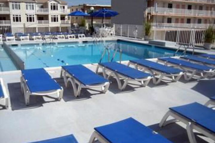 Pool 37 of 40