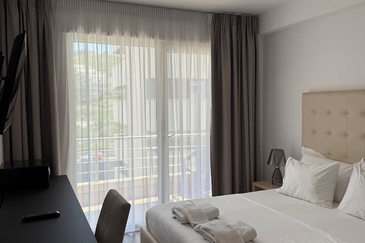 Room 71 of 207
