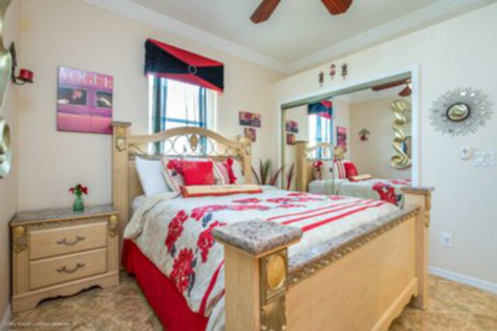 Room 43 of 56