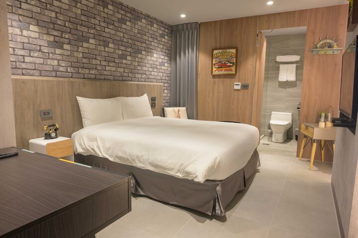 Room 48 of 119