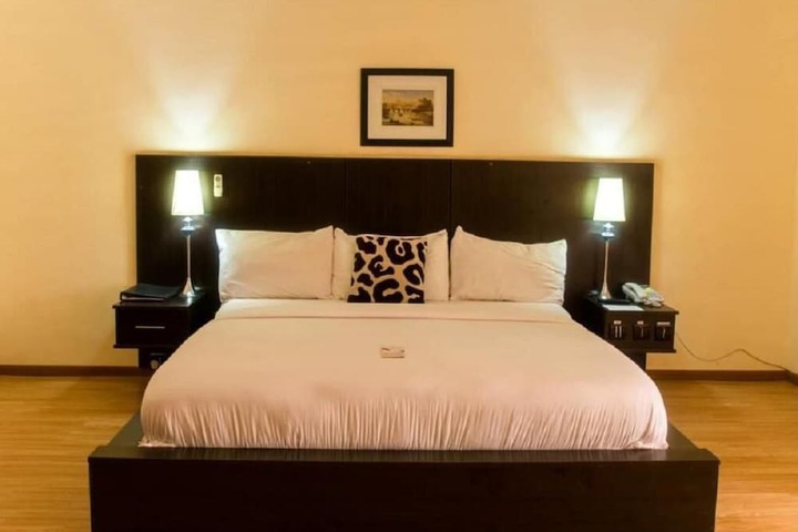 Room 22 of 29
