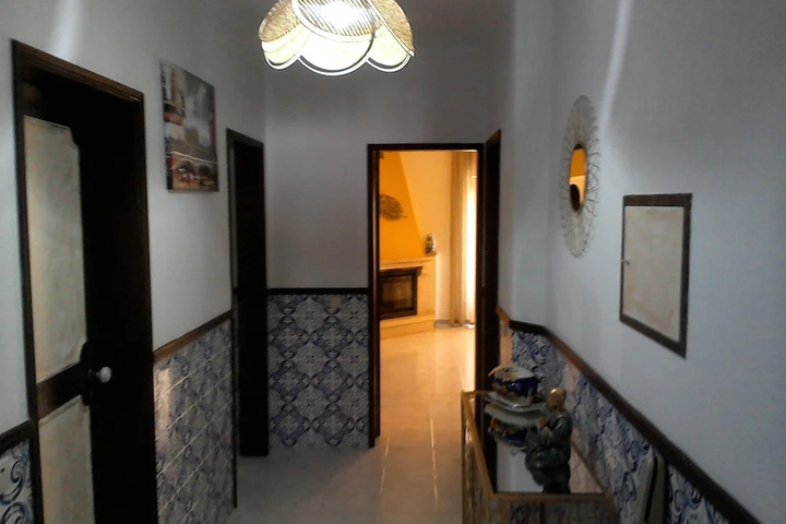 Room 11 of 22