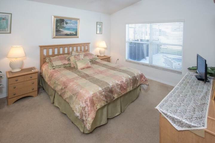 Room 1 of 21