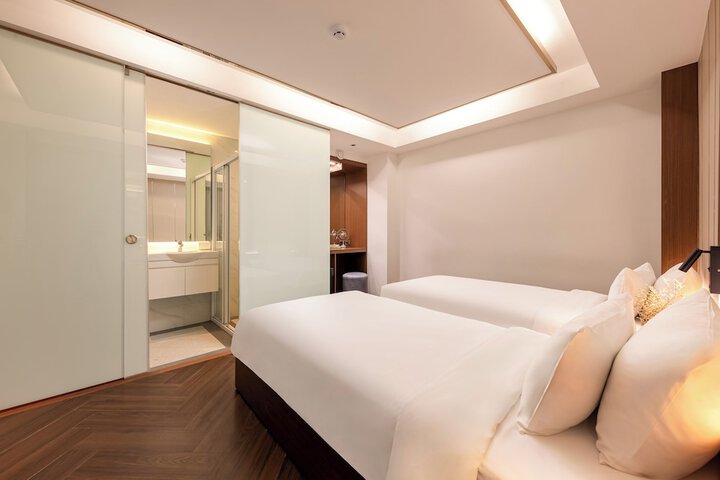 Room 58 of 91