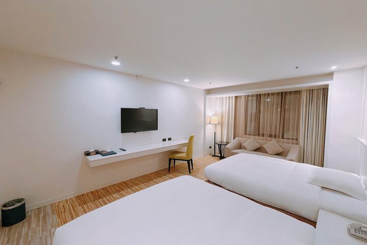 Room 39 of 69