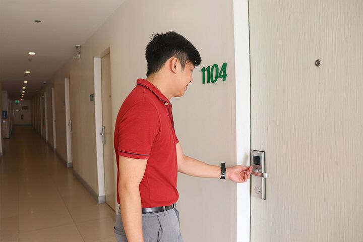 Ballroom/Hall 27 of 32