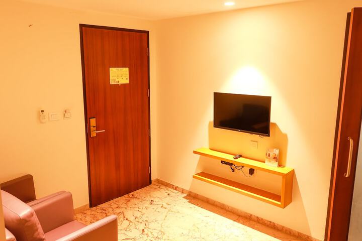 Room 48 of 150