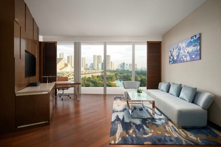 Room 54 of 176