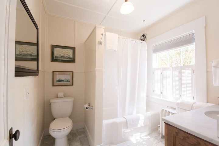 Bath Photo
