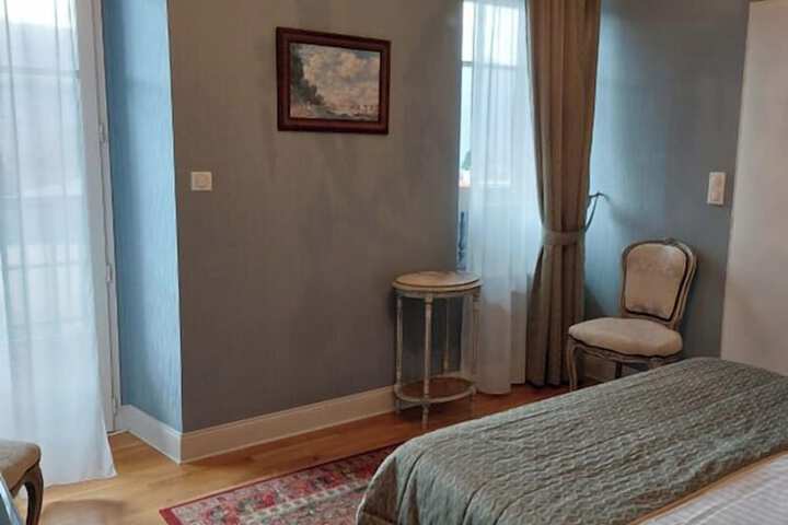 Room 16 of 59