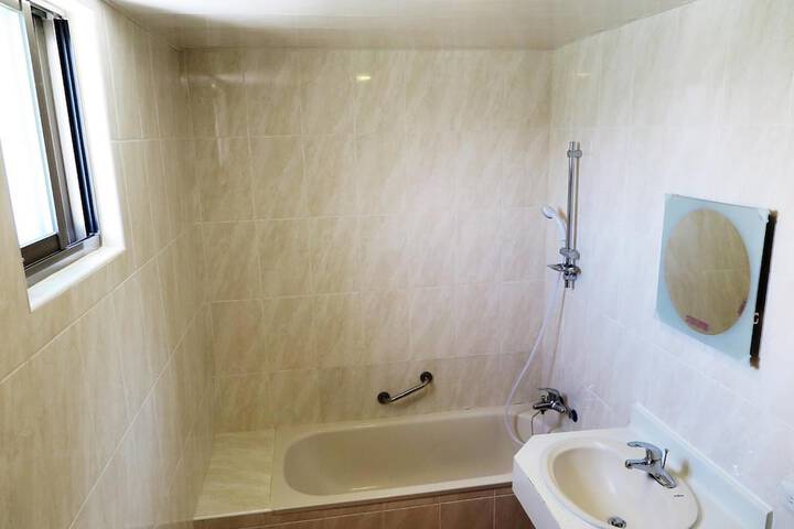 Room 19 of 22