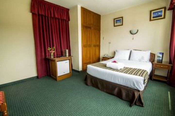 Room 17 of 29