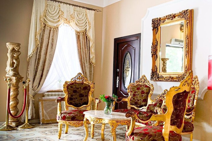 Hotel & Spa Antyczny Dwór