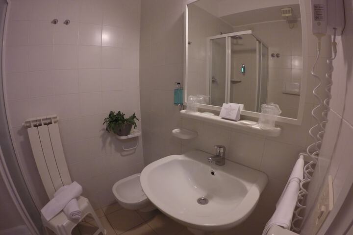 Bath Photo