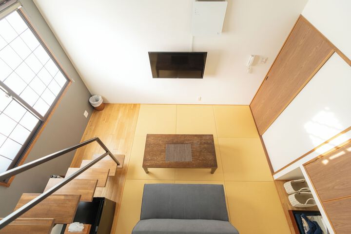 Room 4 of 36
