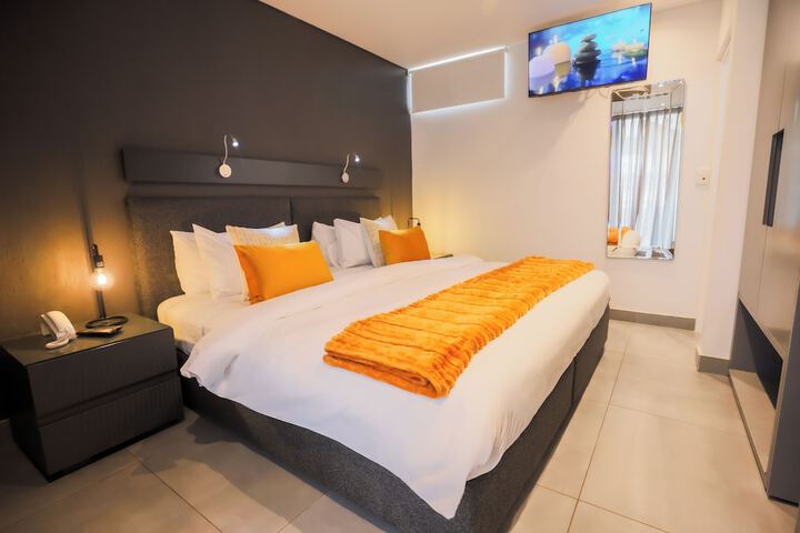 Room 40 of 114