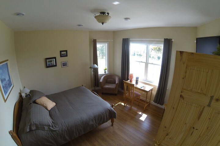 Room 6 of 36