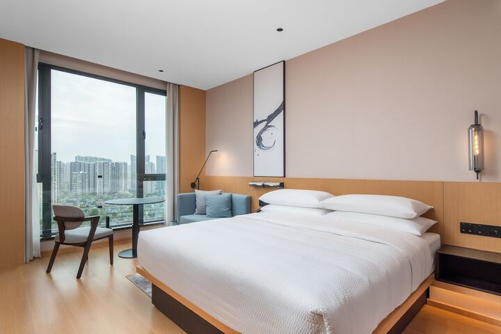 Room 19 of 58