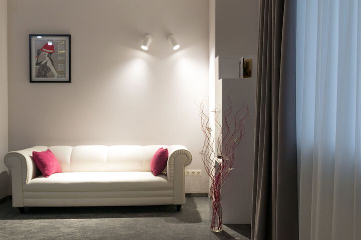 Room 18 of 86