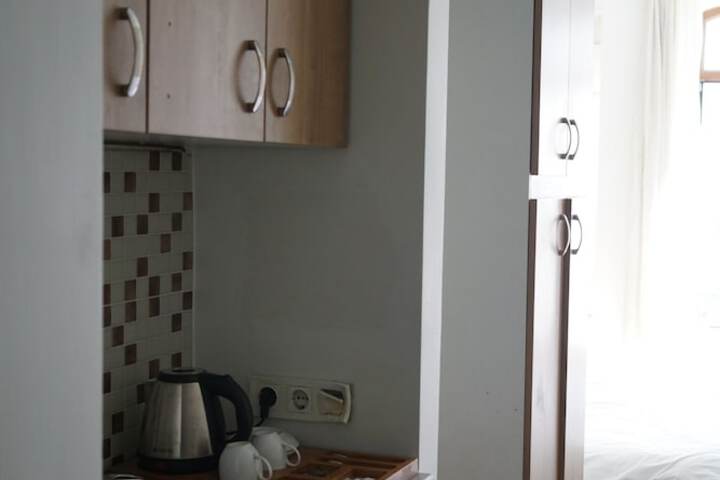 Room 2 of 5