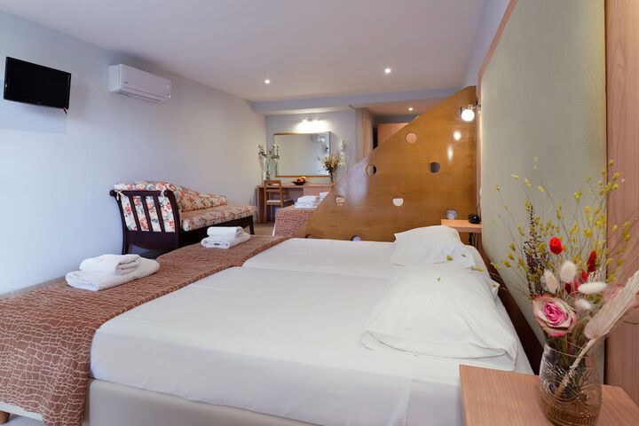 Room 29 of 126