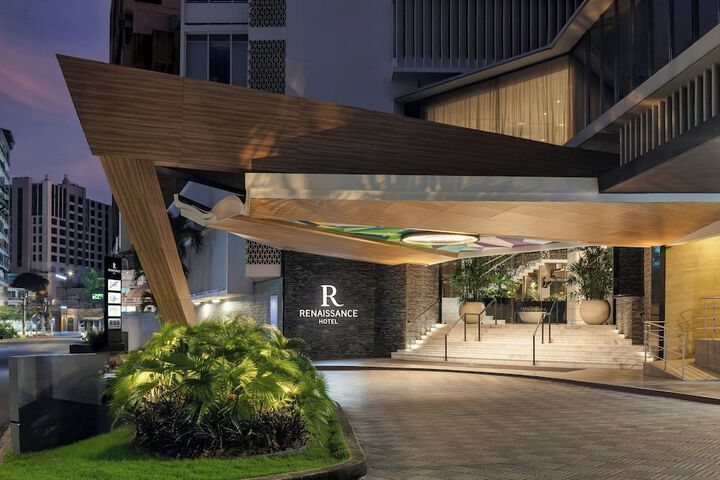 Exterior of Renaissance Panama City Hotel