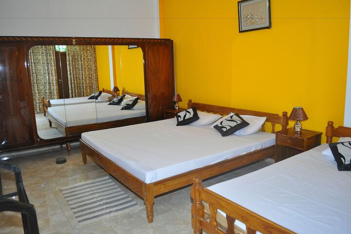 Room 7 of 26