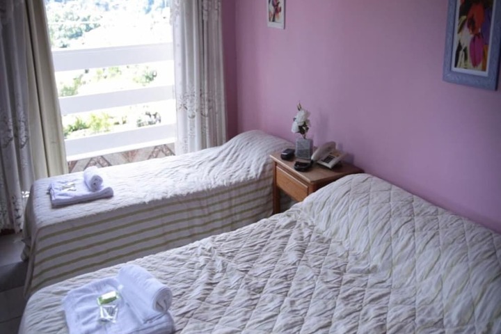 Room 8 of 49