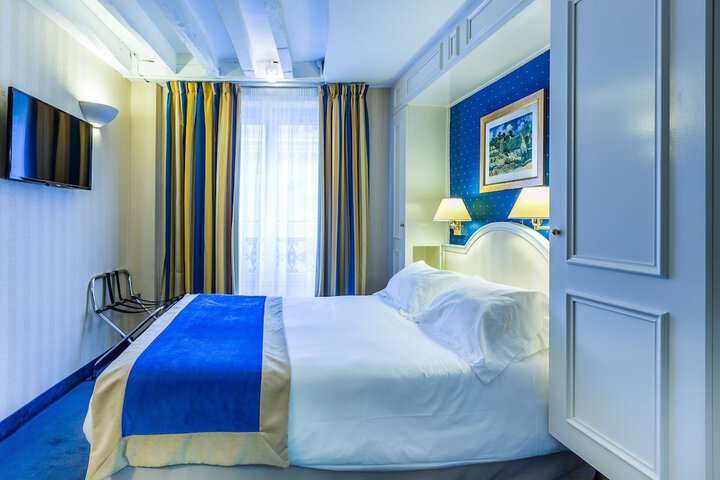Room 9 of 55