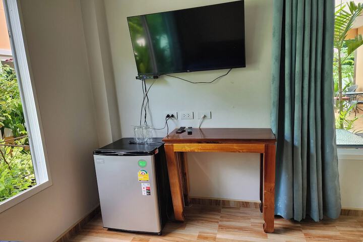 Room 3 of 26