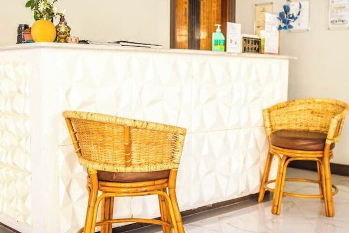 Hotel NaeR in Romblon