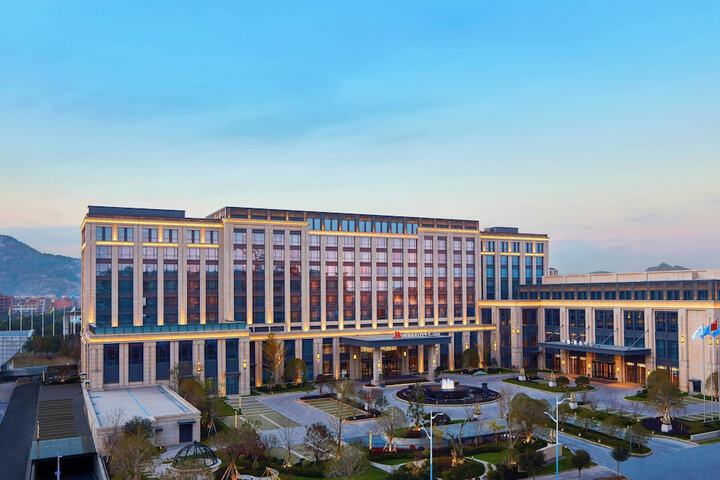 Exterior of Wenzhou Airport Marriott