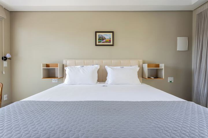 Room 78 of 218
