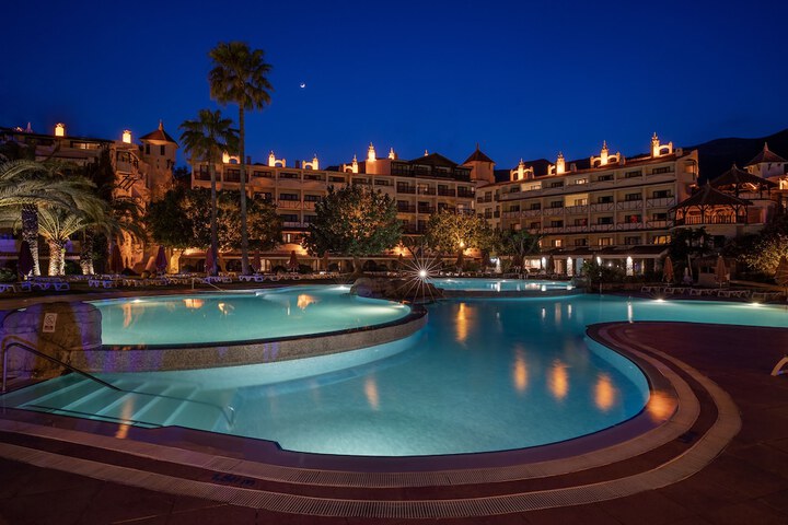 Hotel 136 of 142