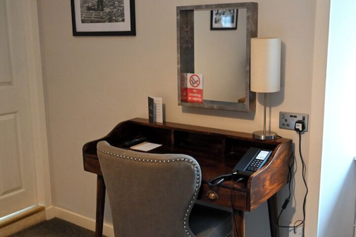 Room 7 of 26