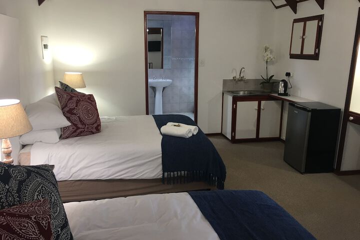 Room 7 of 37