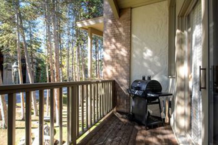 Terrace/Patio 2 of 38