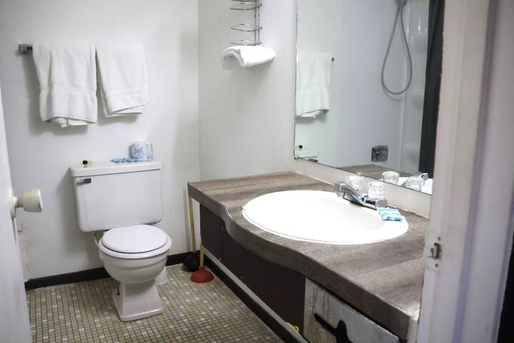 1 Double Bed (18 of 19)
