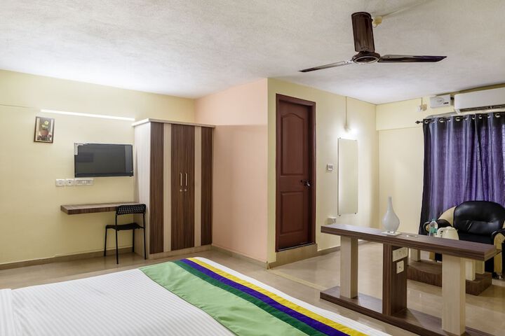 Room 16 of 46