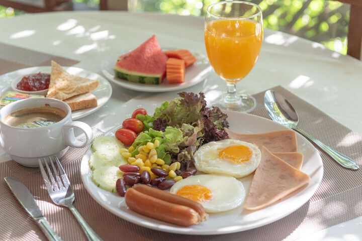 Breakfast/Coffee Service 37 of 62