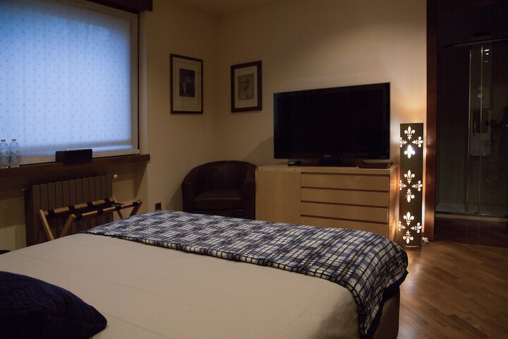 Room 4 of 45
