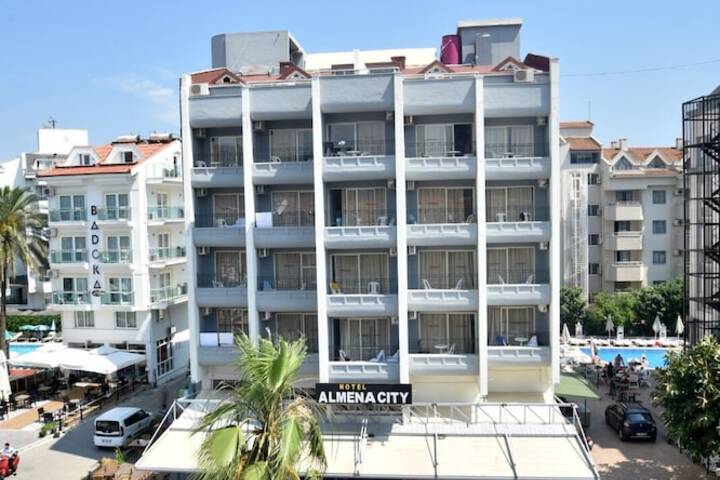 Hotel 14 of 15