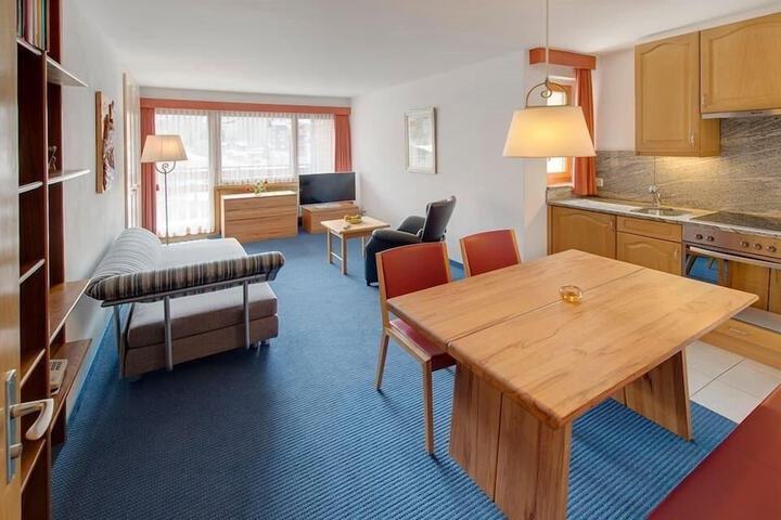 Room 18 of 75
