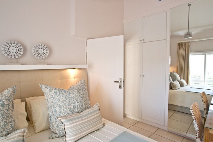 Room 3 of 21