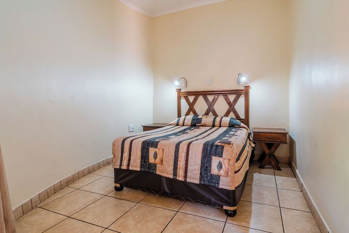 Room 45 of 236