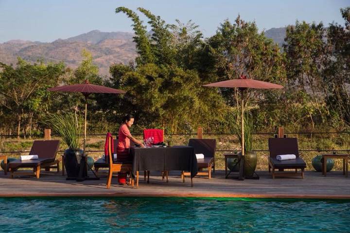 Pools & Facilities