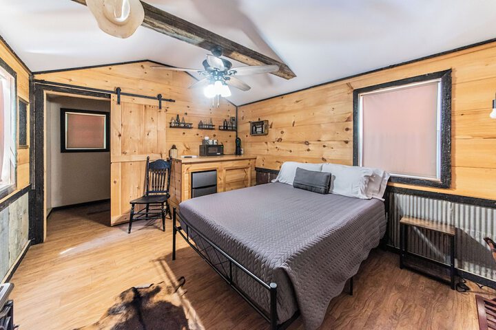 Room 21 of 52