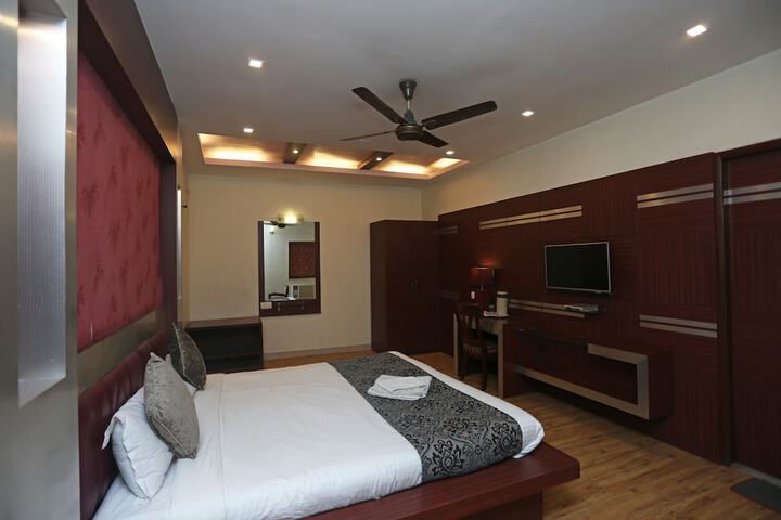 Room 42 of 92